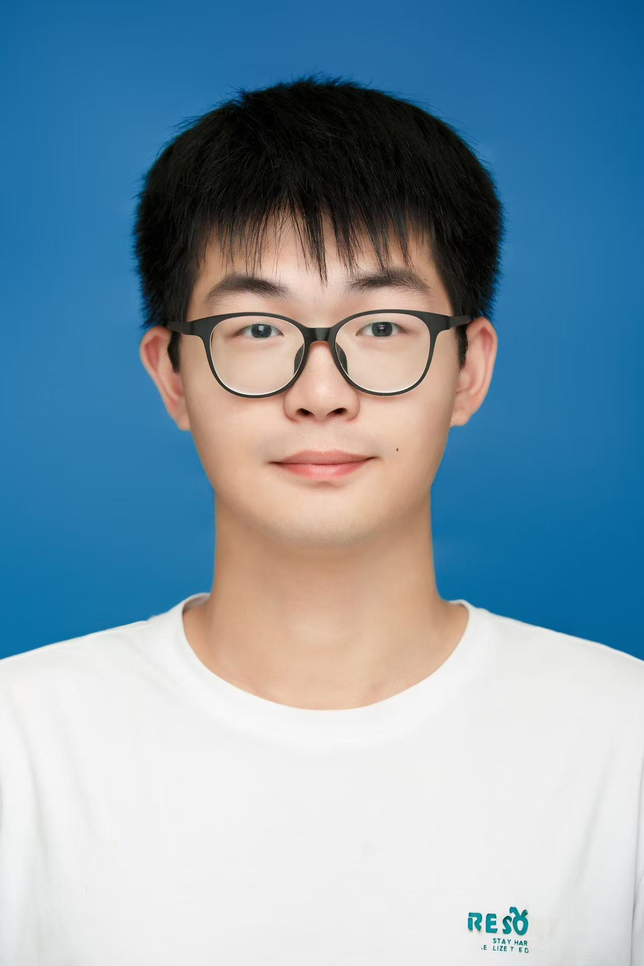 Lingkun Zhang